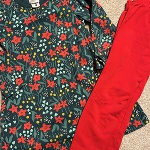 Hanna Andersson Kids Pajama Set - Red and Green Floral